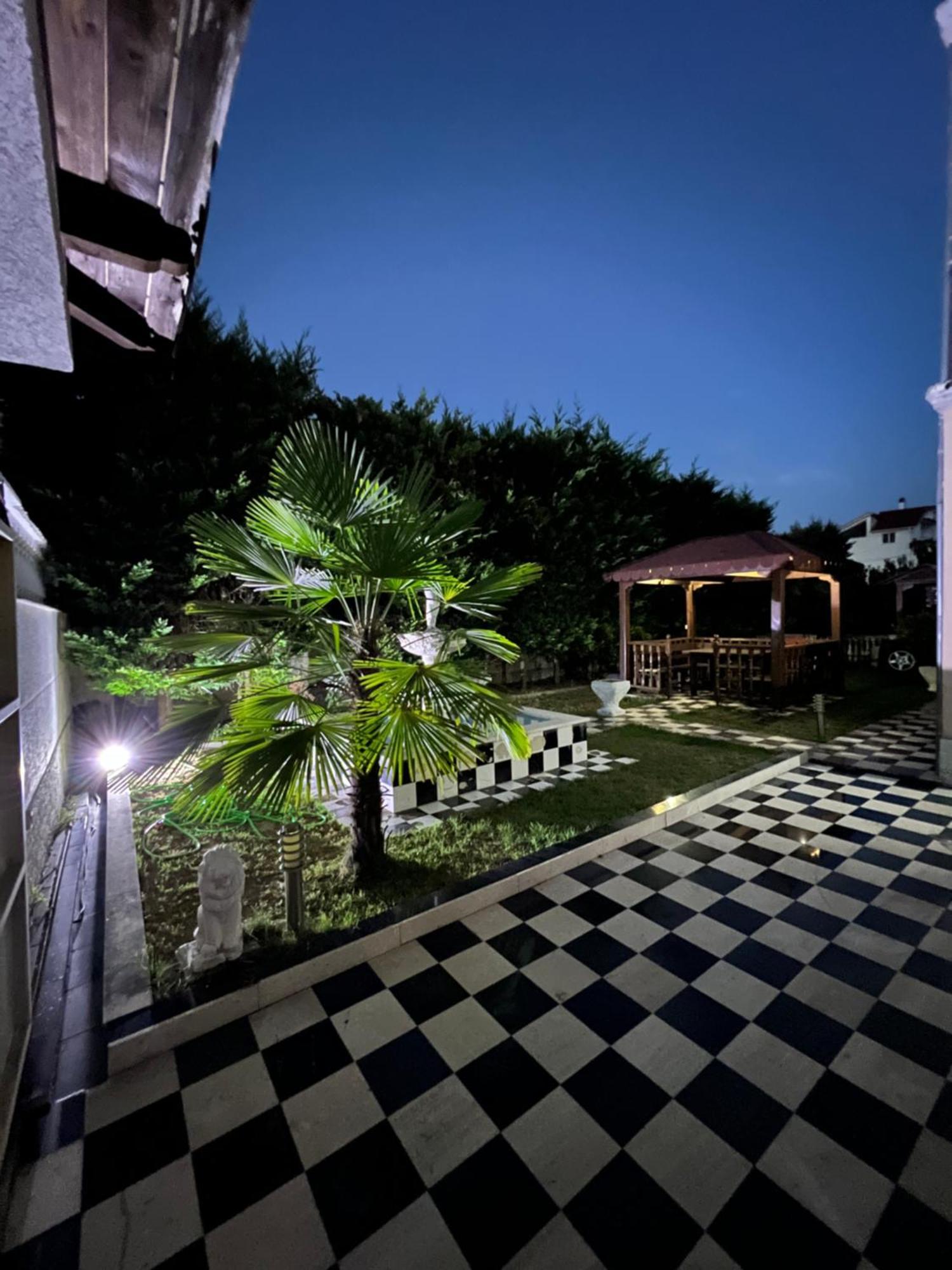 Guest House Pulake Berat Exteriér fotografie