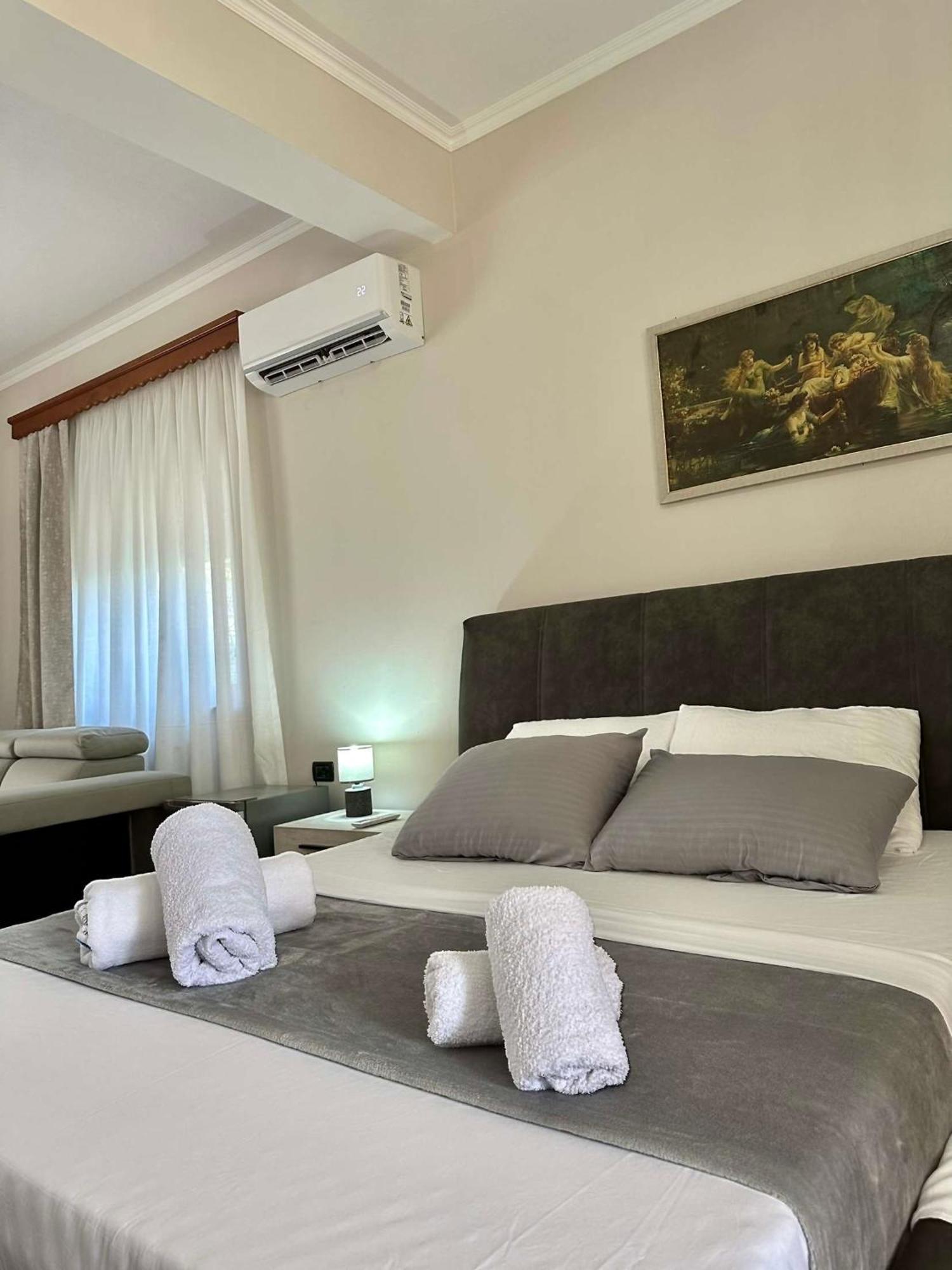 Guest House Pulake Berat Exteriér fotografie